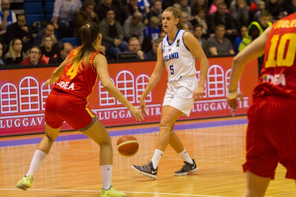 EuroBasket2019: Svartfellingar frábærir í seinni hálfleik