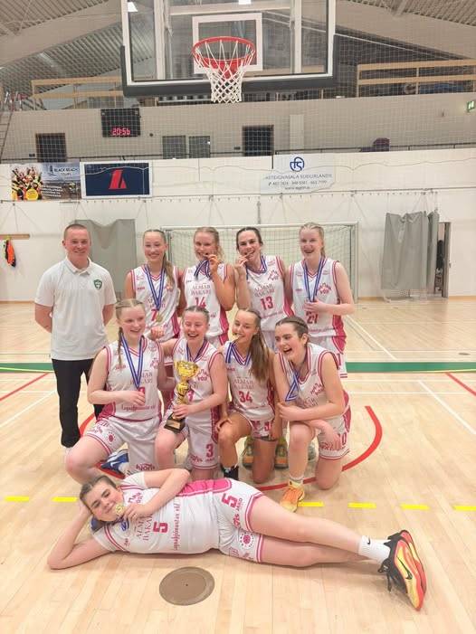 Thор Þorlákshöfn vô địch giải U15 nữ hạng 2