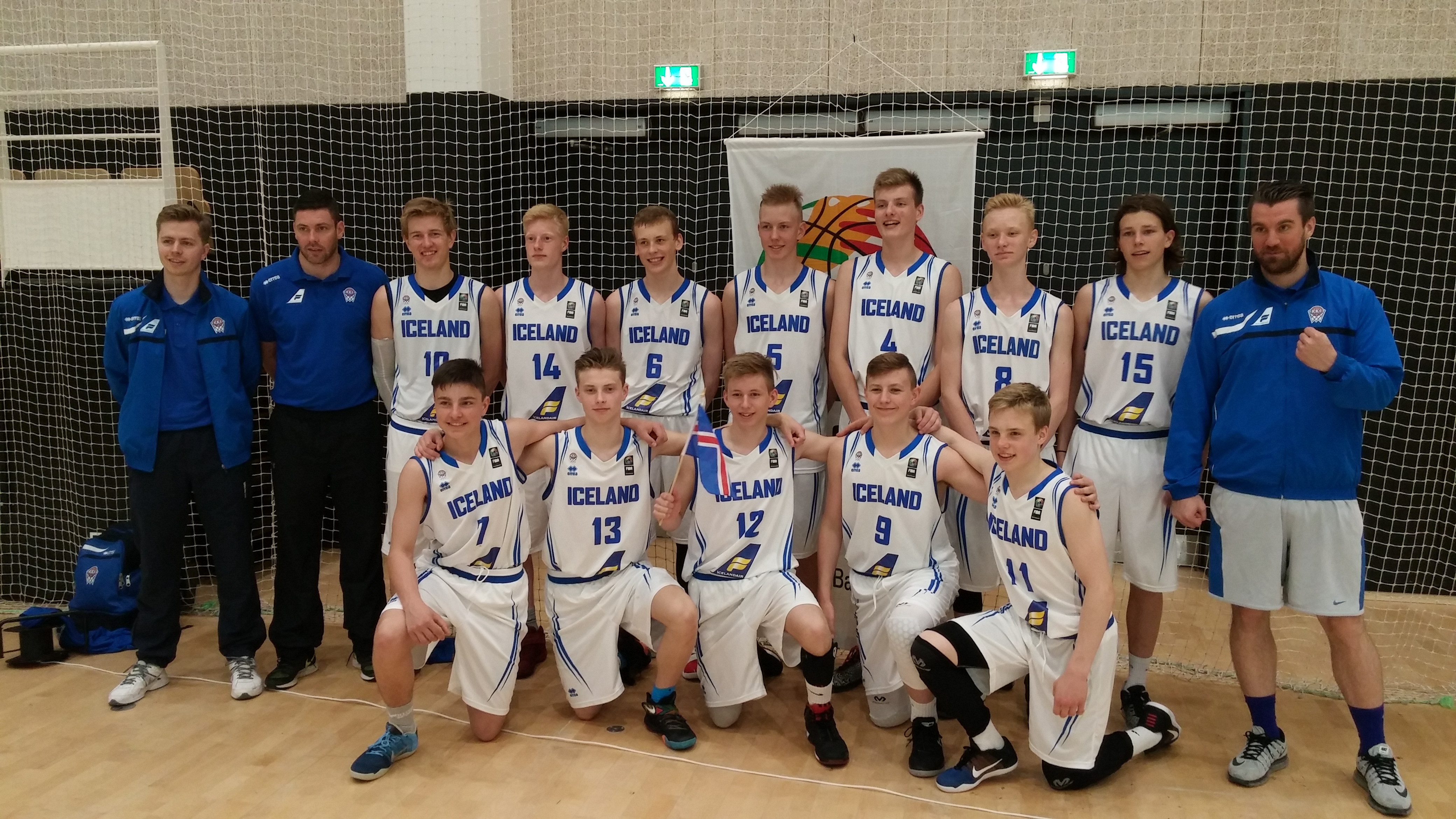 U15: Stelpurnar spila um brons, strákarnir um 7. sætið