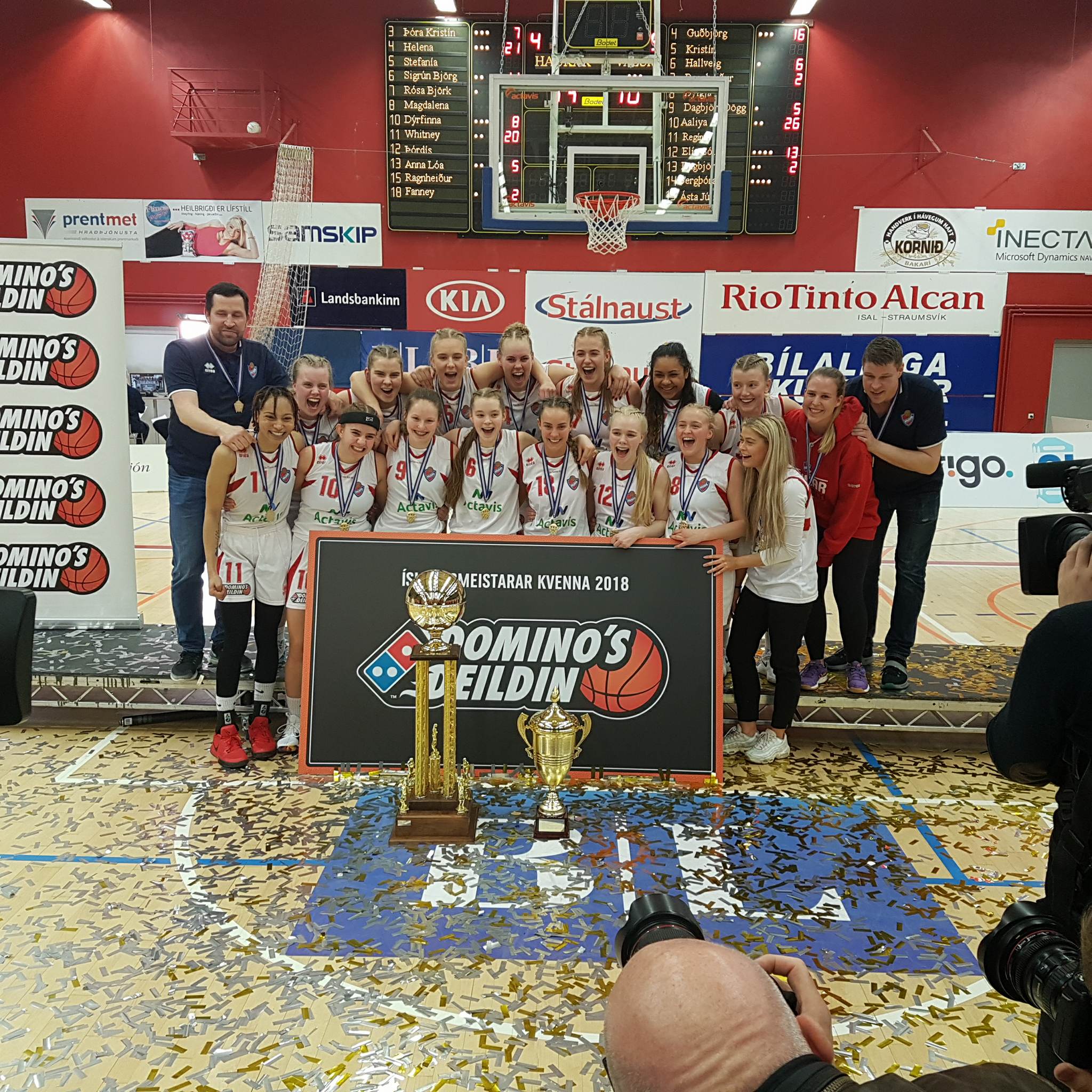 Haukar íslandsmeistarar Domino's deildar kvenna 2018!