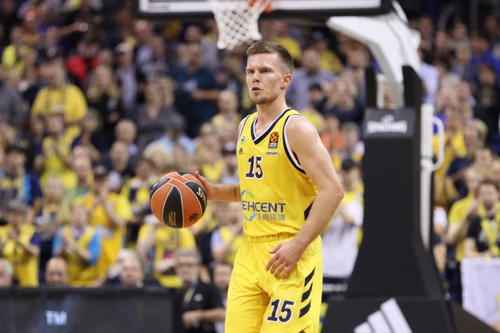 Martin Hermannsson og kvennalið Vals tilnefnd sem íþróttamaður ársins og lið ársins 2019
